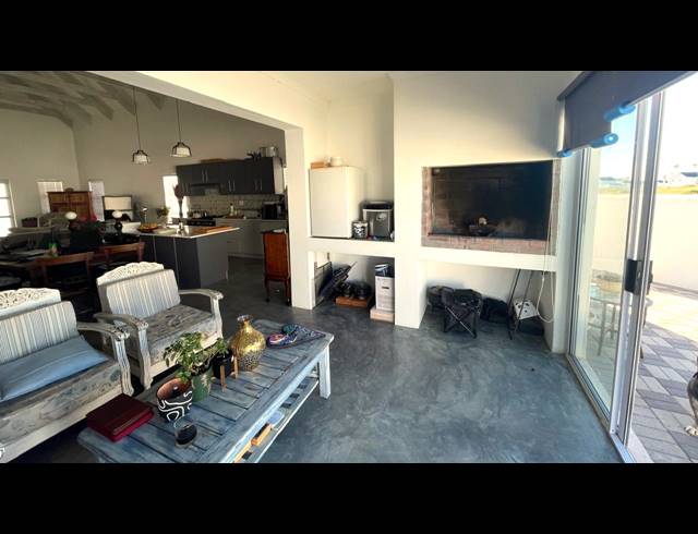 3 BEDROOM HOUSE FOR SALE IN LAMPIESBAAI